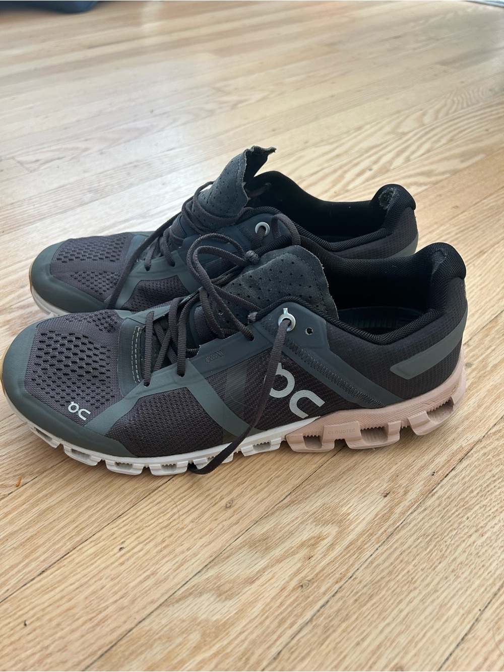 On Running Women's Athletic Shoes in Charcoal and Blush - Picture 1 of 6